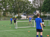 Laatste training seizoen 2023-2024 van 1e selectie S.K.N.W.K. (voetvolleytoernooitje) van donderdag 25 mei 2024 (240/314)